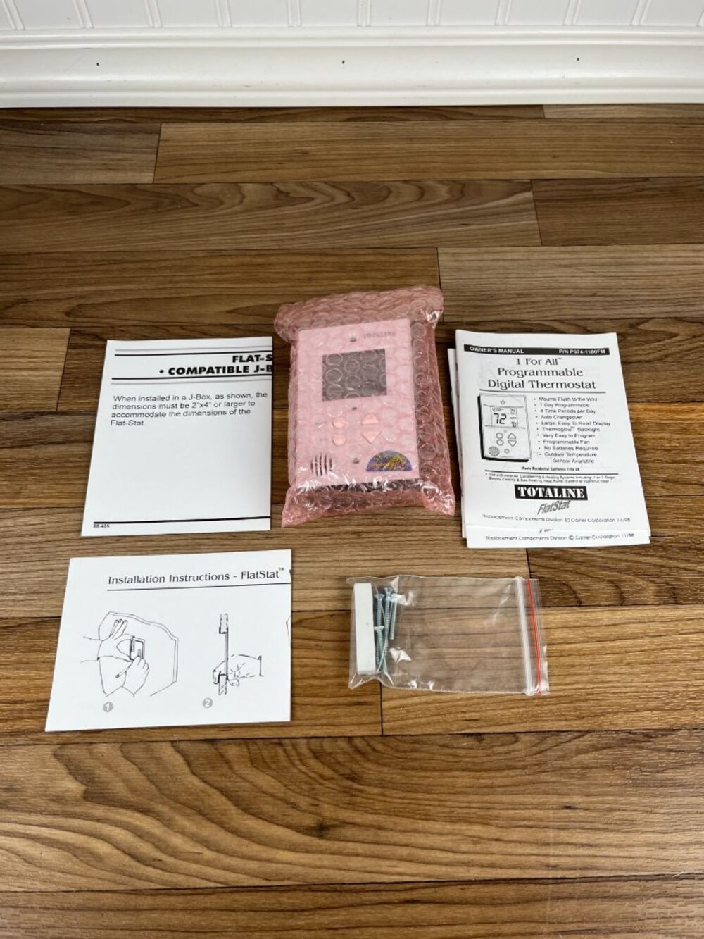 TOTALINE SIGNATURE NWT FLAT STAT MULTI STAGE HEAT COOL PROGRAMMABLE P374-1100FM - Picture 4 of 10